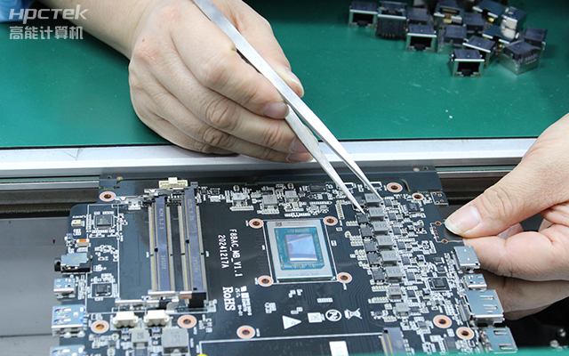 【工控科普】一片主板可以有多少路CPU？(圖1)